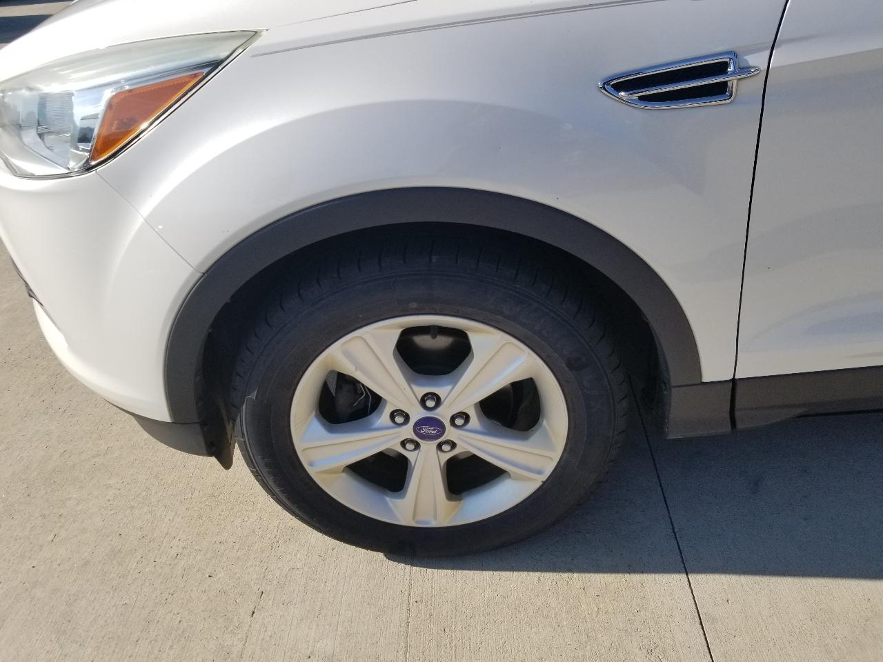 Ford Escape FWD 4dr SE 2013