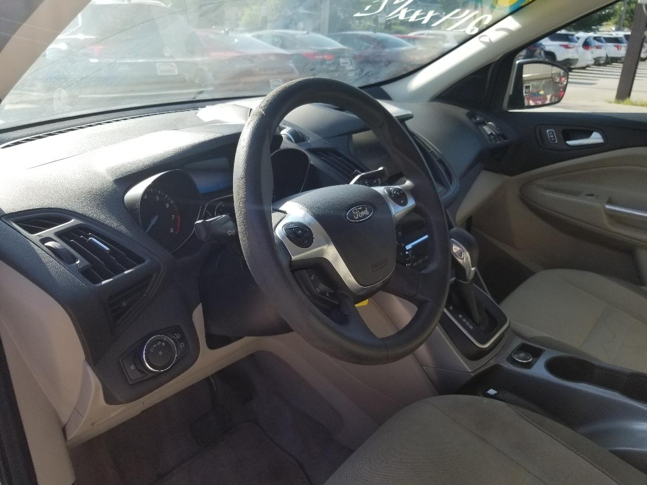 Ford Escape FWD 4dr SE 2013