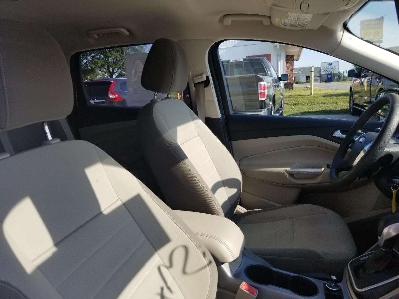 Ford Escape FWD 4dr SE 2013