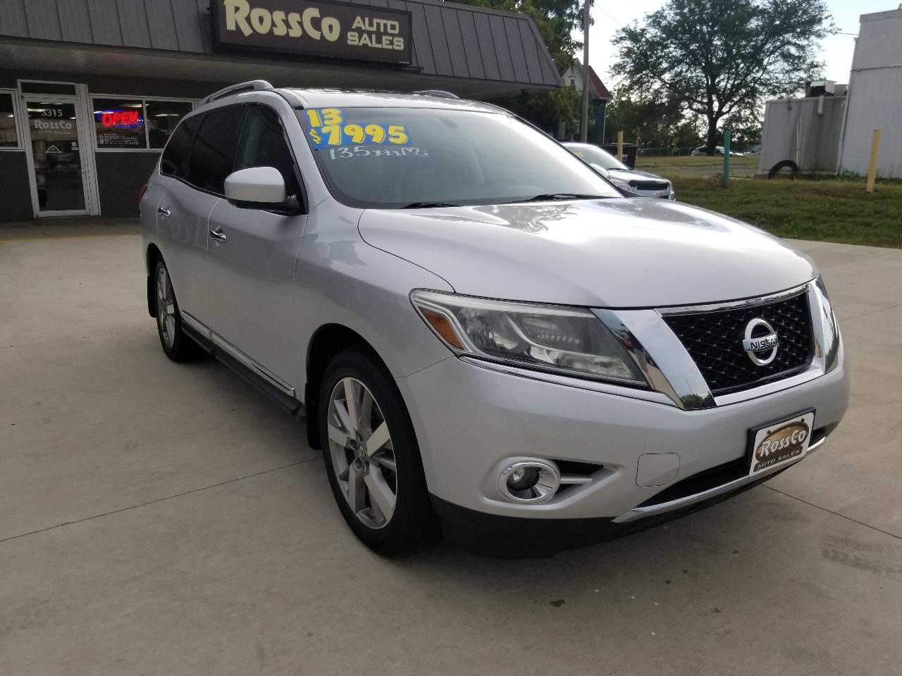Nissan Pathfinder 4WD 4dr Platinum 2013