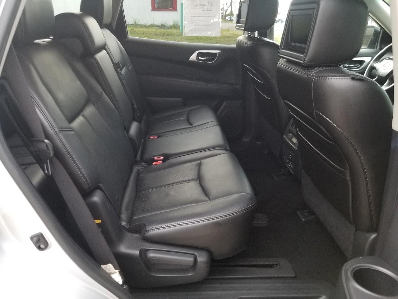Nissan Pathfinder 4WD 4dr Platinum 2013