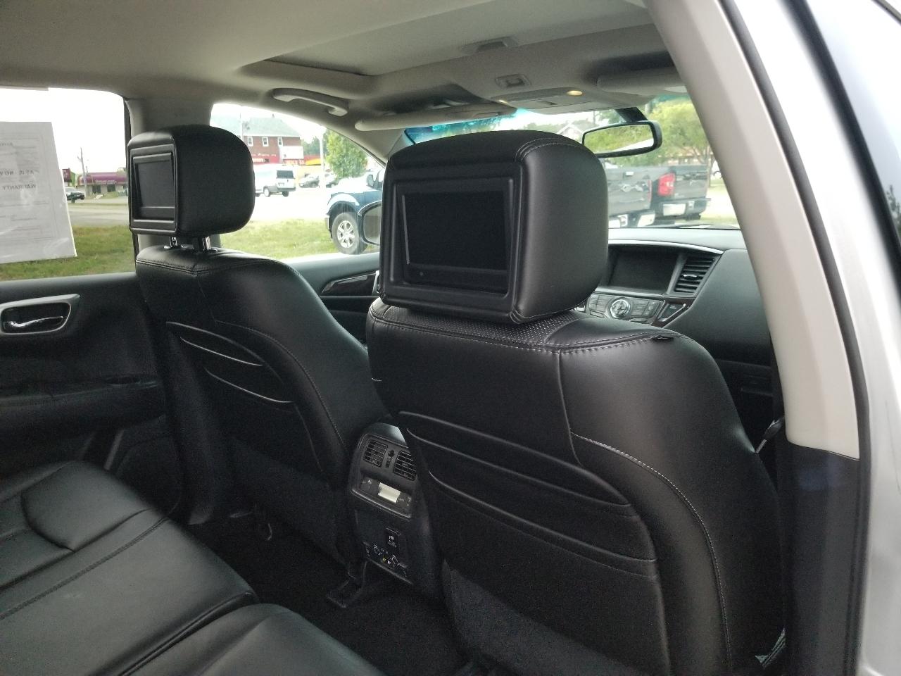 Nissan Pathfinder 4WD 4dr Platinum 2013