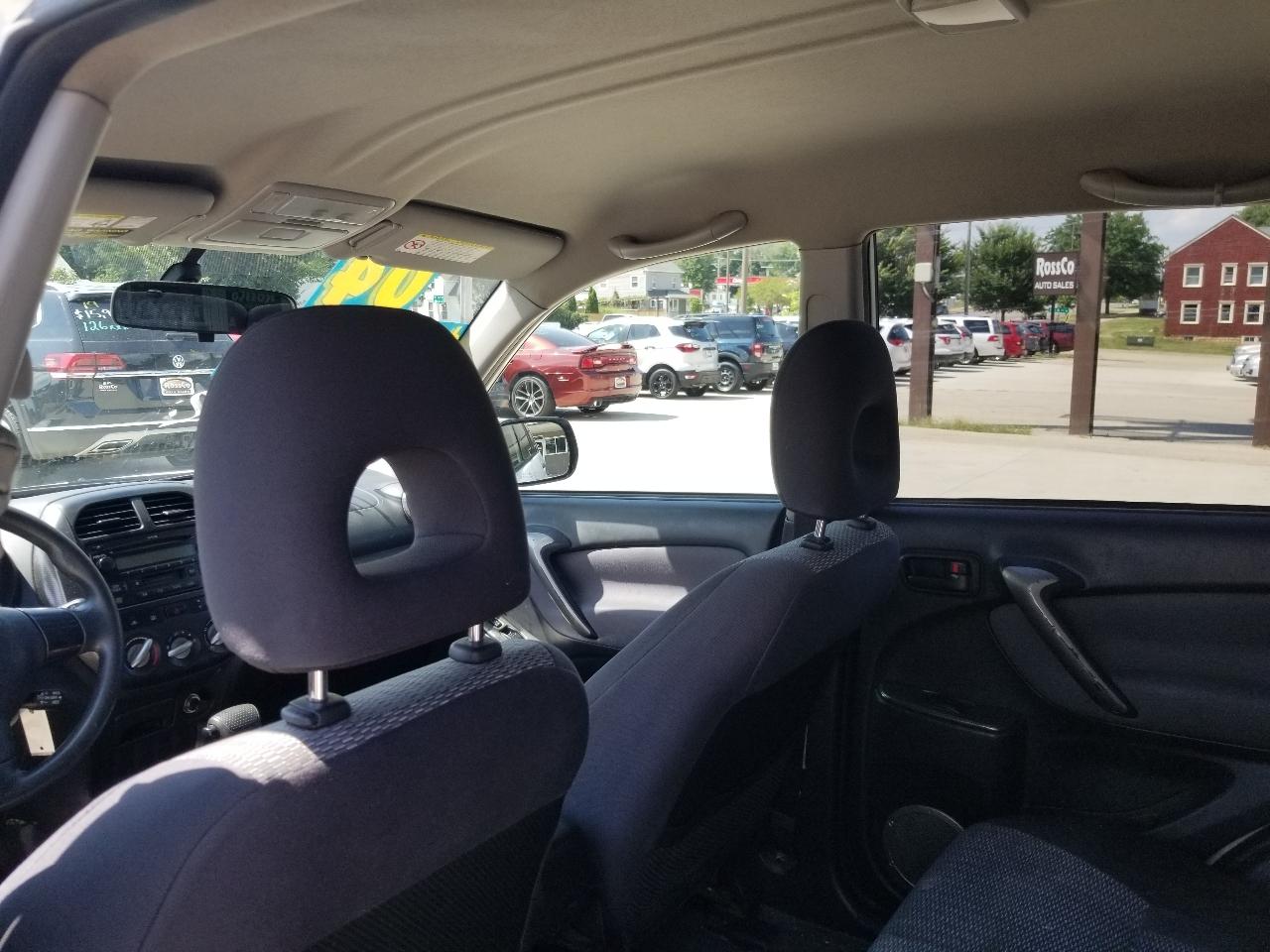 Toyota RAV4 4dr Auto (Natl) 2004