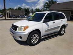2004 Toyota RAV4 