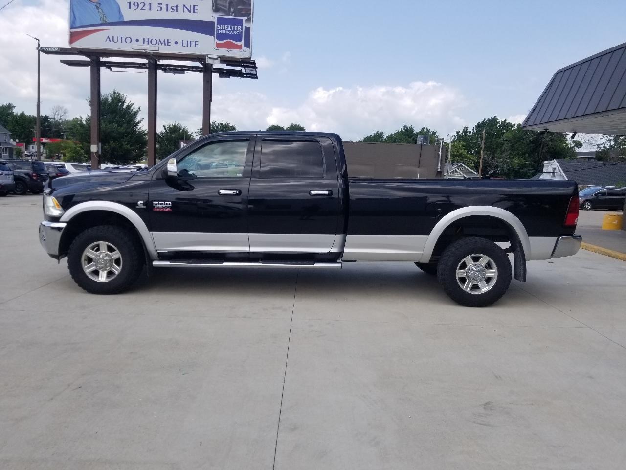 RAM 2500 Laramie 4x4 Crew Cab 8' Box 2012