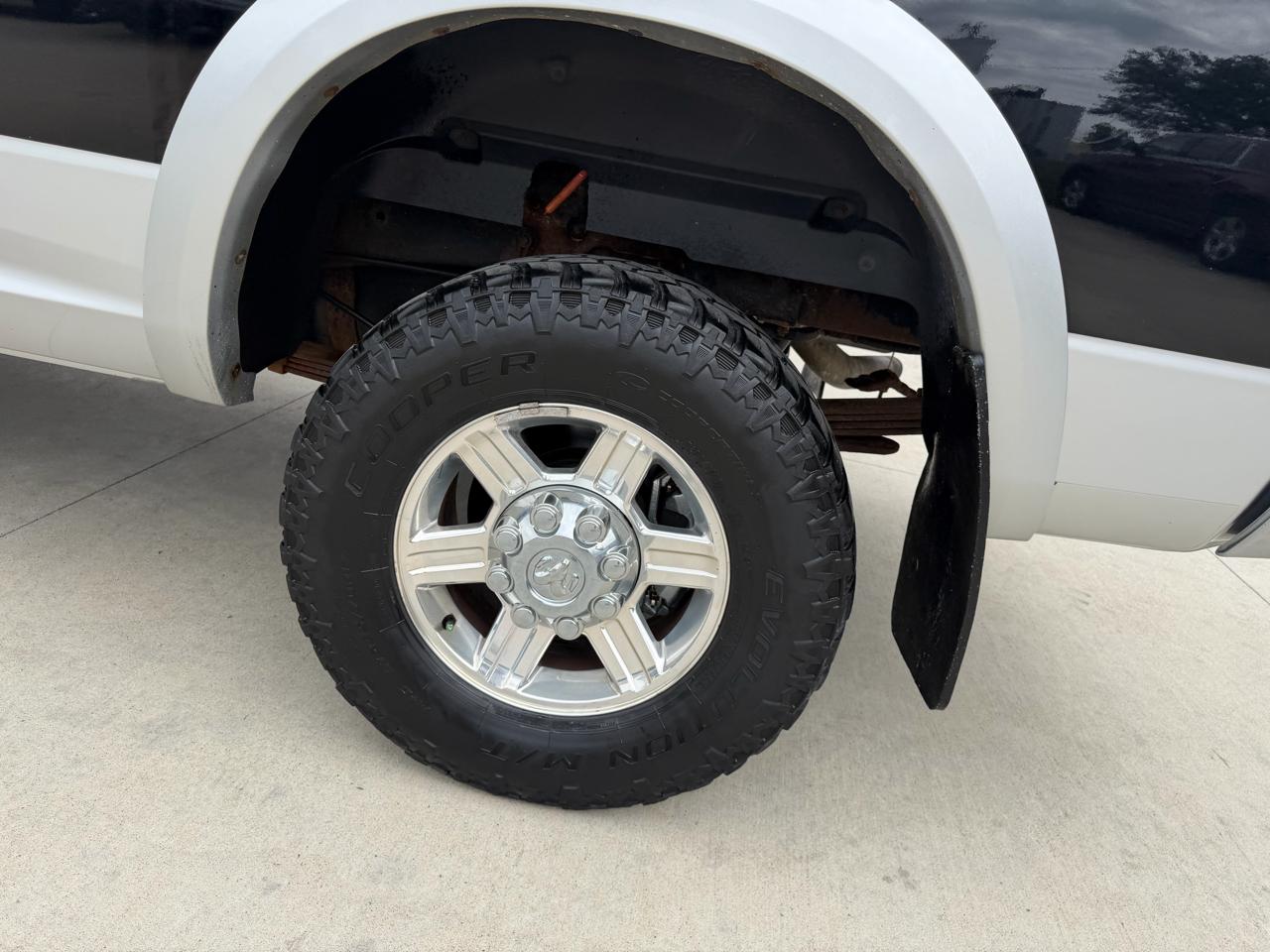 RAM 2500 Laramie 4x4 Crew Cab 8' Box 2012