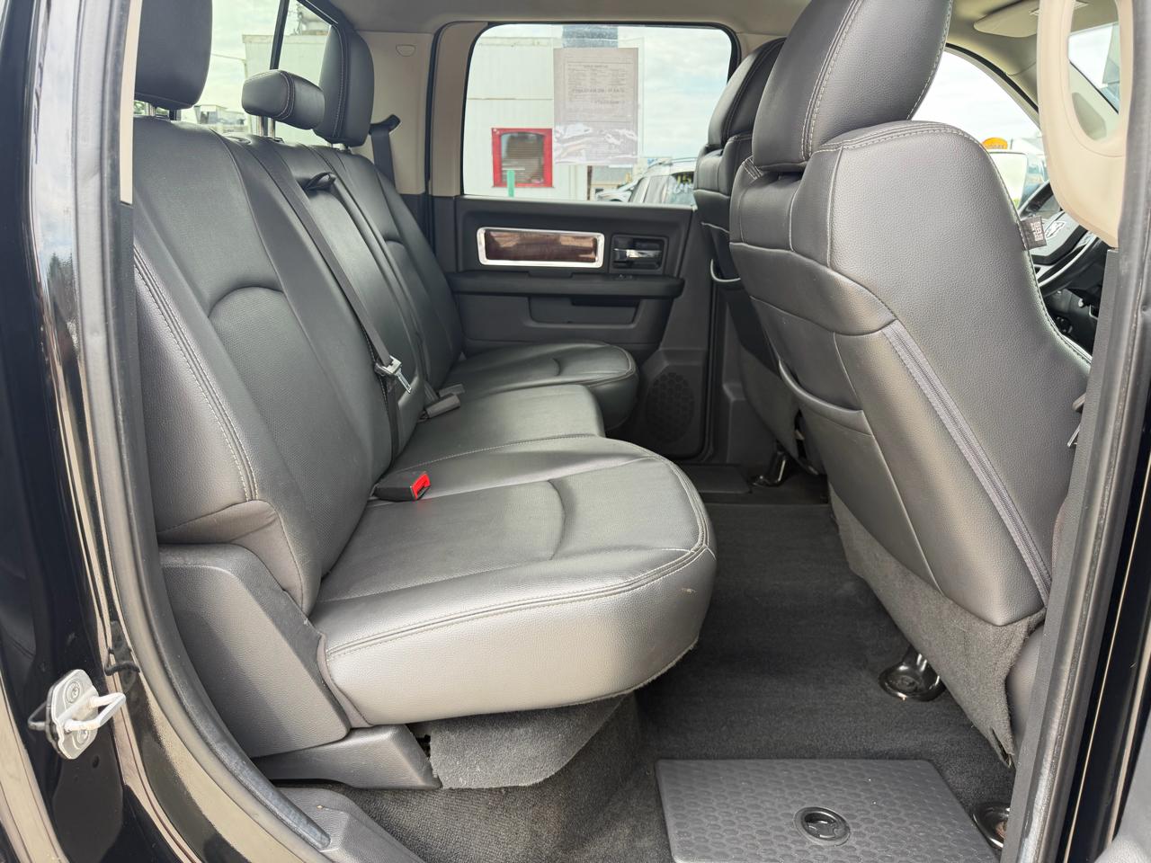 RAM 2500 Laramie 4x4 Crew Cab 8' Box 2012