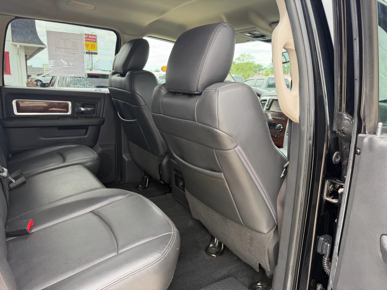 RAM 2500 Laramie 4x4 Crew Cab 8' Box 2012