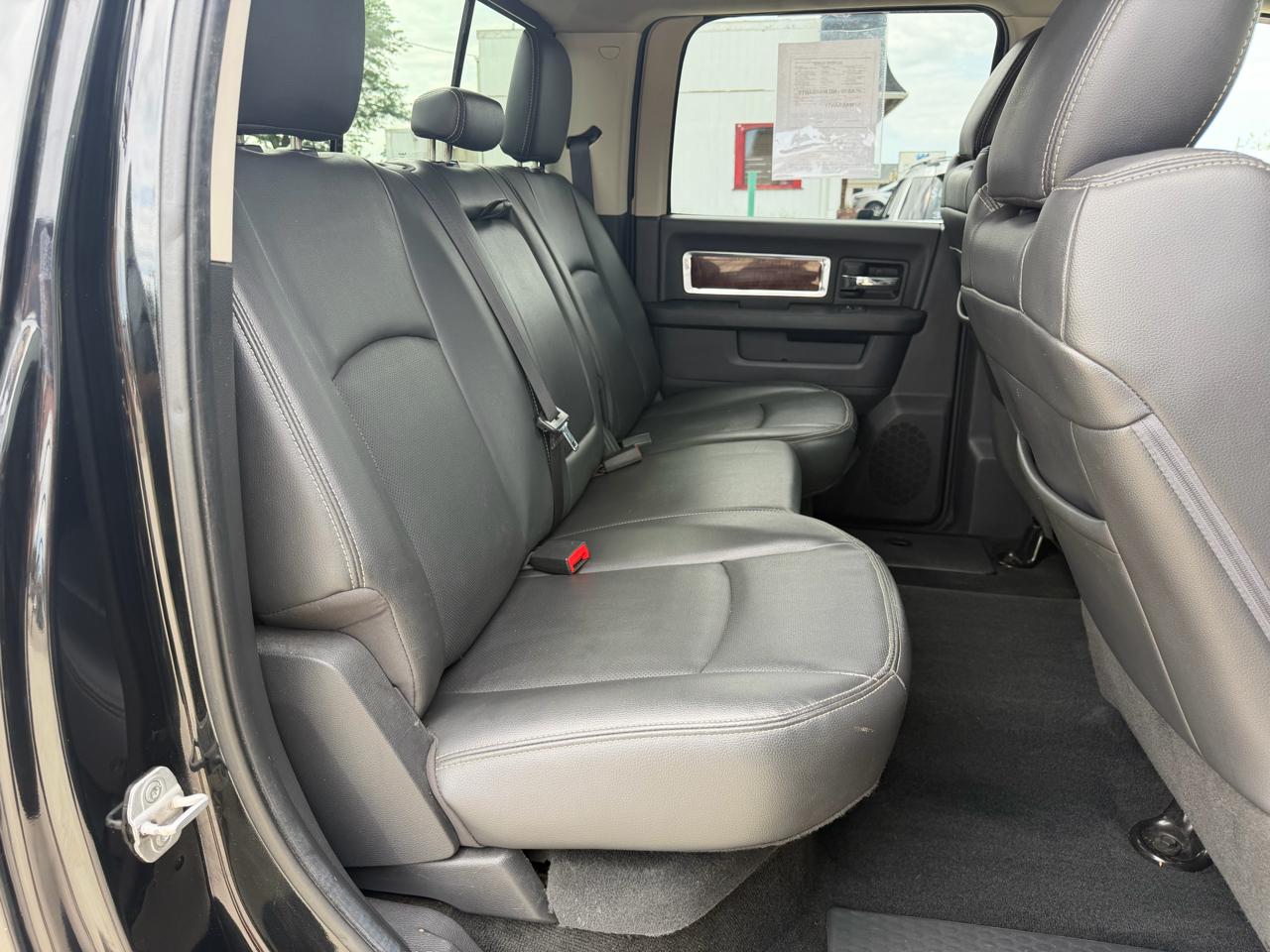 RAM 2500 Laramie 4x4 Crew Cab 8' Box 2012
