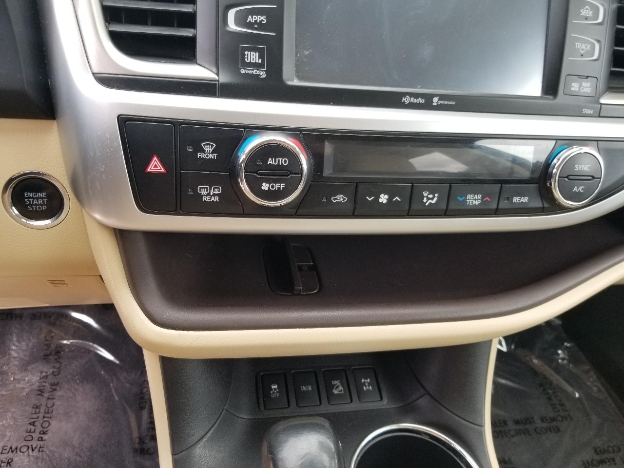 Toyota Highlander AWD 4dr V6 Limited (Natl) 2014