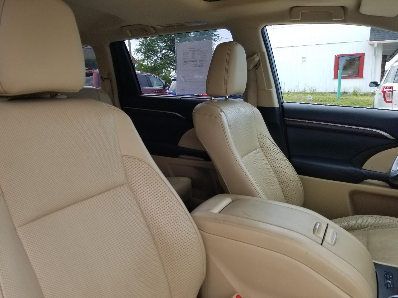 Toyota Highlander AWD 4dr V6 Limited (Natl) 2014