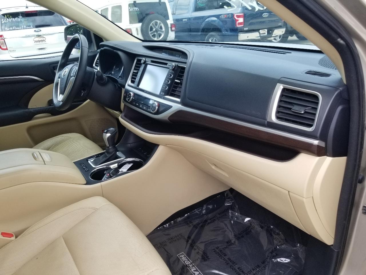 Toyota Highlander AWD 4dr V6 Limited (Natl) 2014