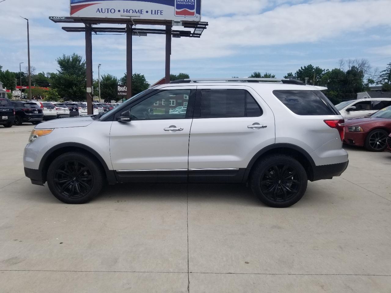 Ford Explorer 4WD 4dr XLT 2015
