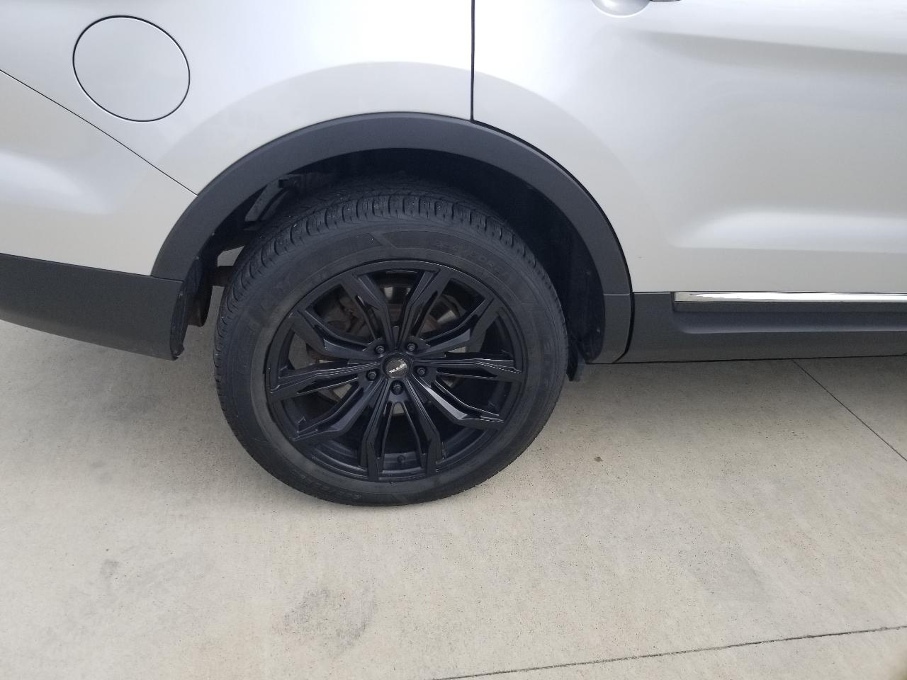 Ford Explorer 4WD 4dr XLT 2015