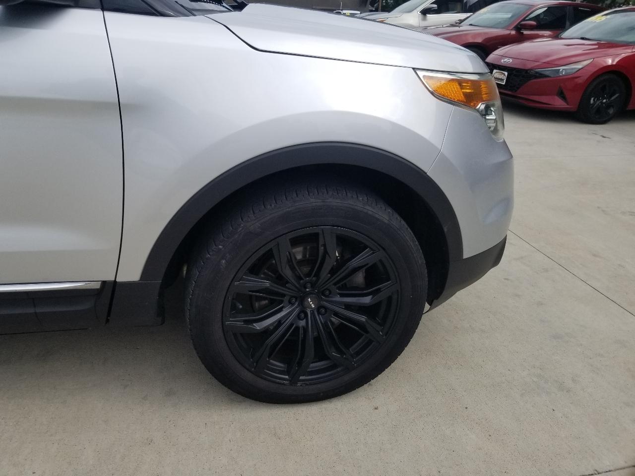 Ford Explorer 4WD 4dr XLT 2015