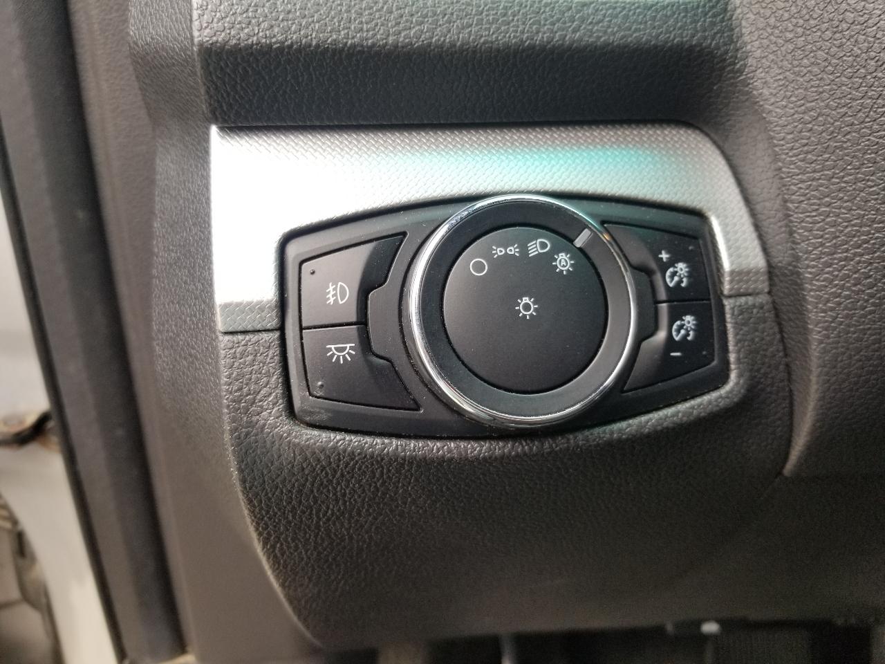 Ford Explorer 4WD 4dr XLT 2015