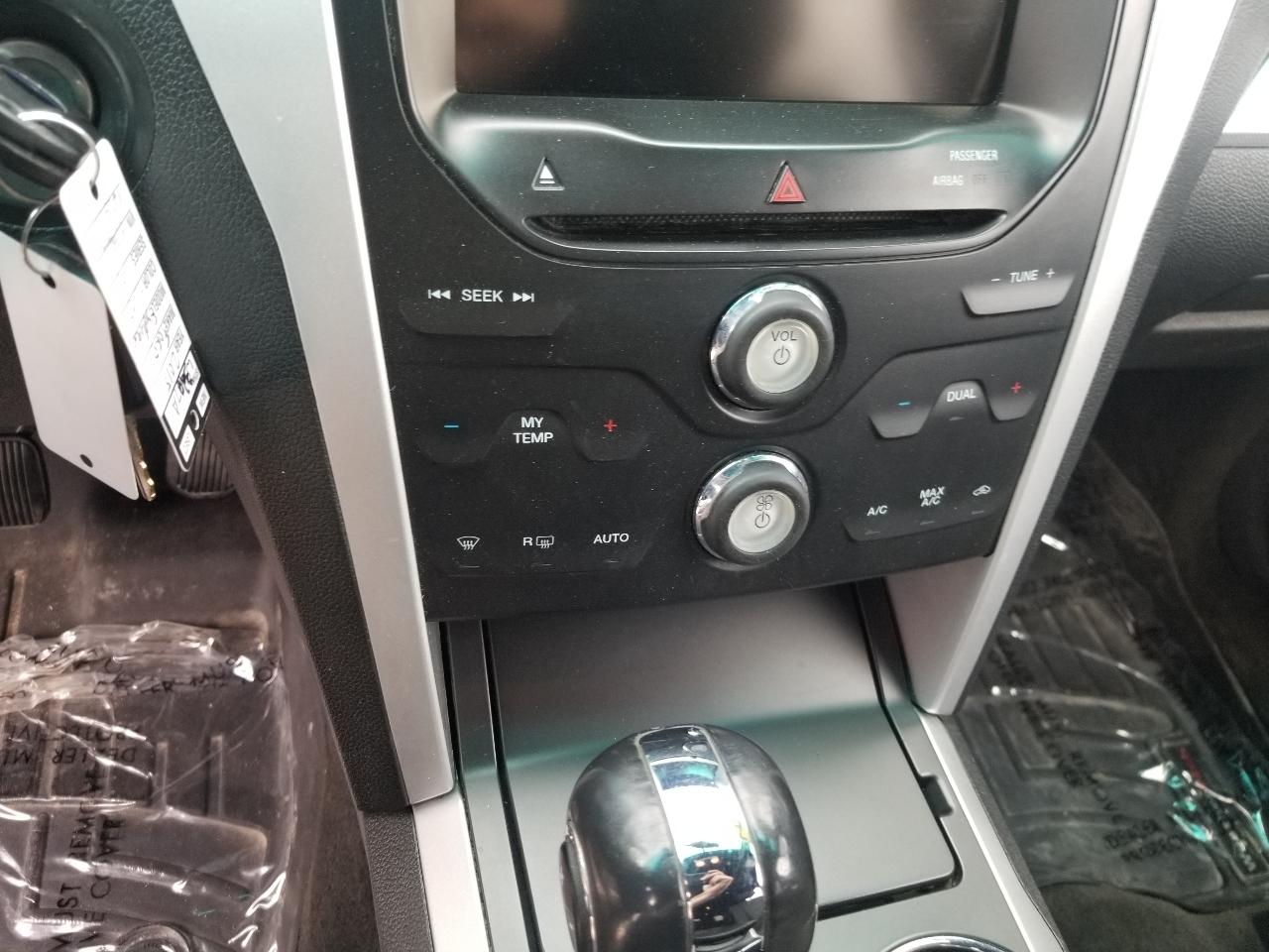 Ford Explorer 4WD 4dr XLT 2015