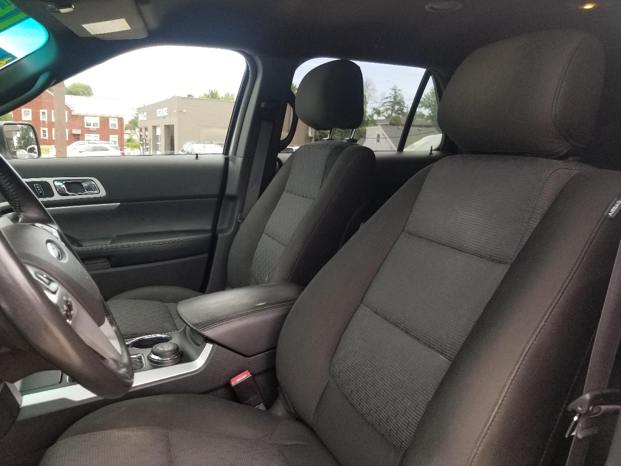 Ford Explorer 4WD 4dr XLT 2015