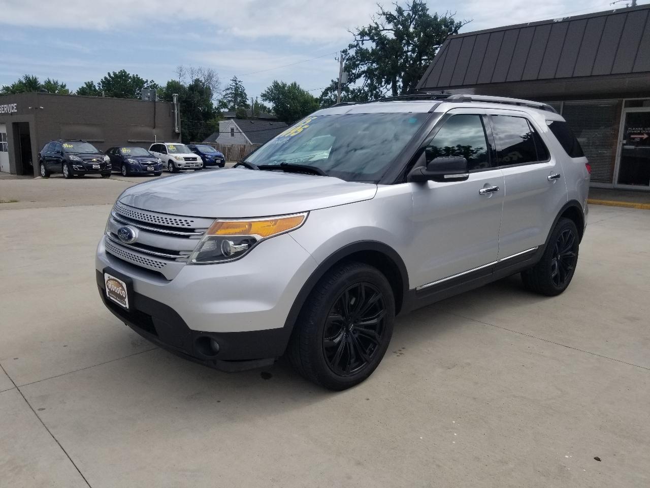 Ford Explorer 4WD 4dr XLT 2015
