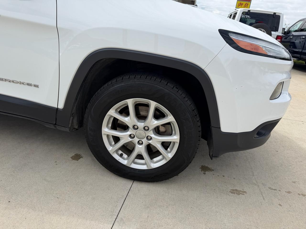 Jeep Cherokee 4WD 4dr Latitude 2015