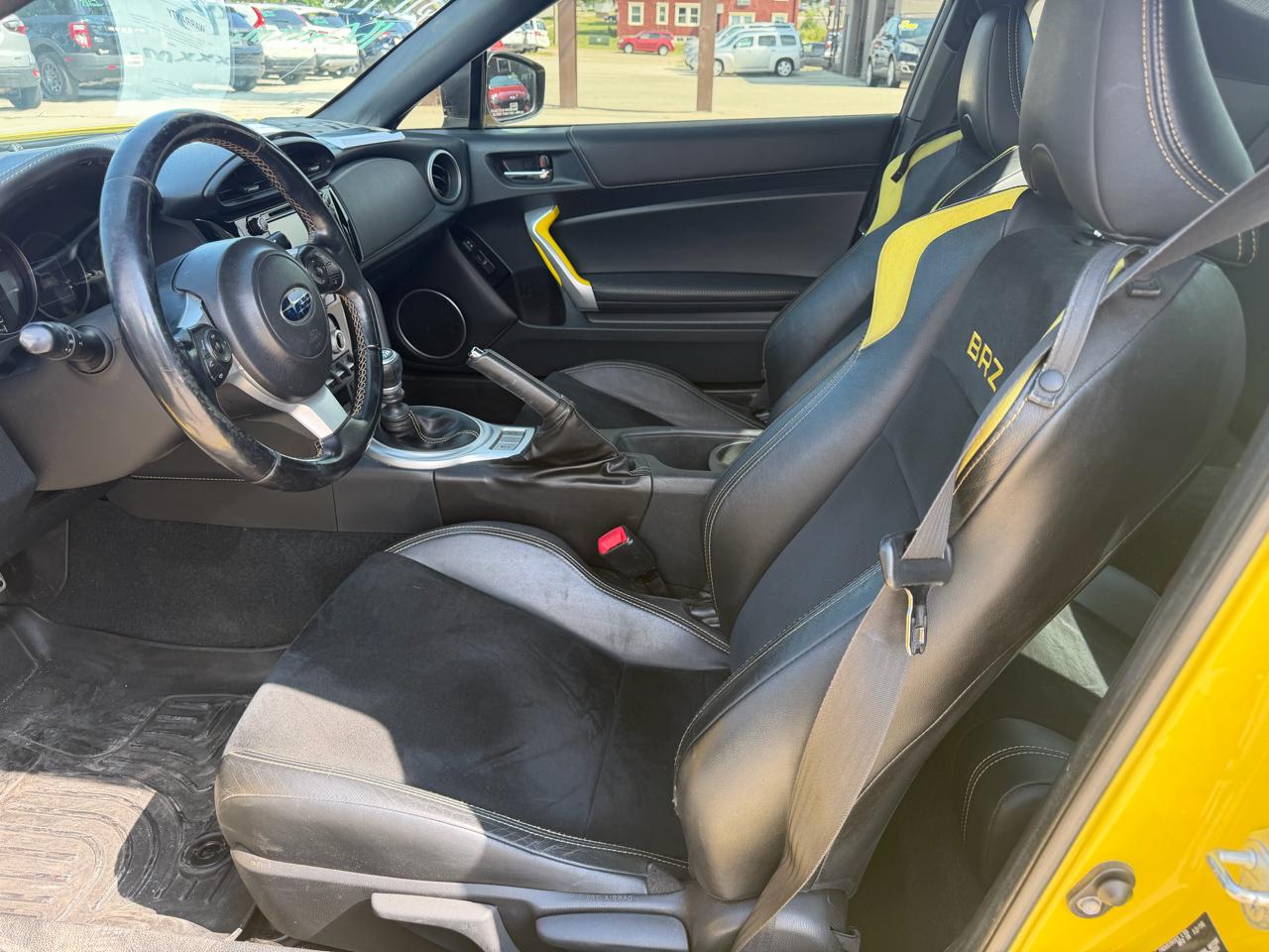 Subaru BRZ Series.Yellow Manual 2017