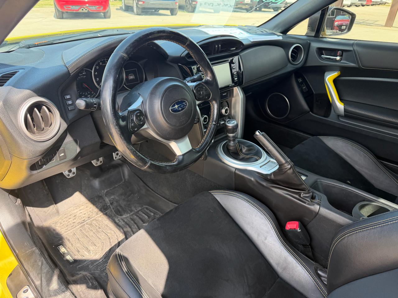 Subaru BRZ Series.Yellow Manual 2017