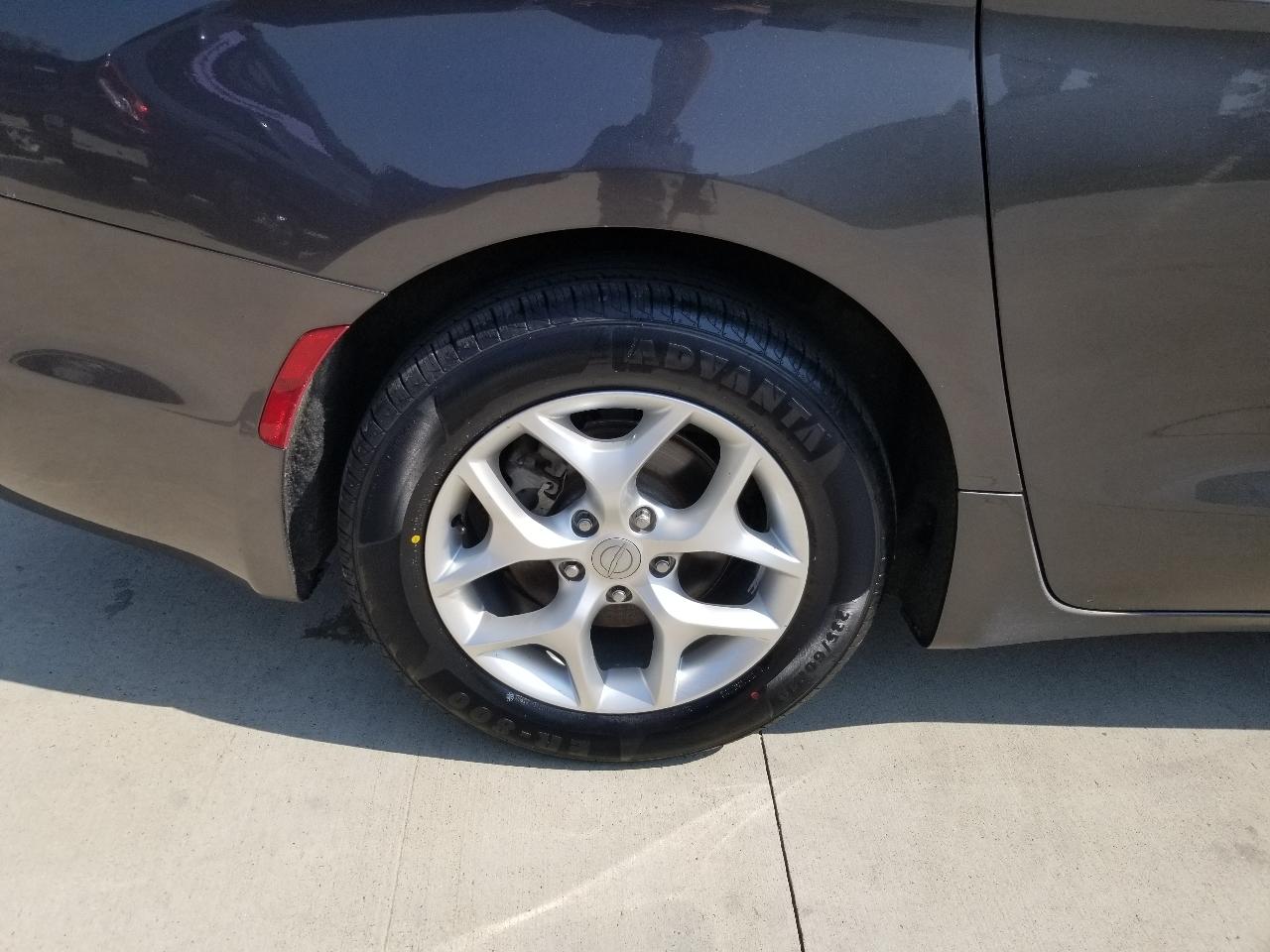 Chrysler Pacifica Touring FWD 2020