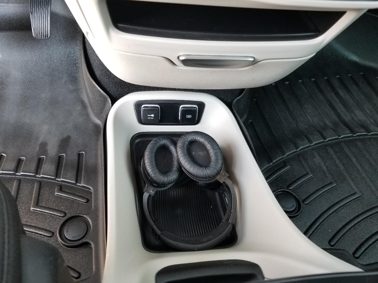 Chrysler Pacifica Touring FWD 2020