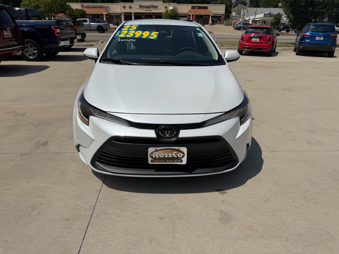 Toyota Corolla LE CVT (Natl) 2025