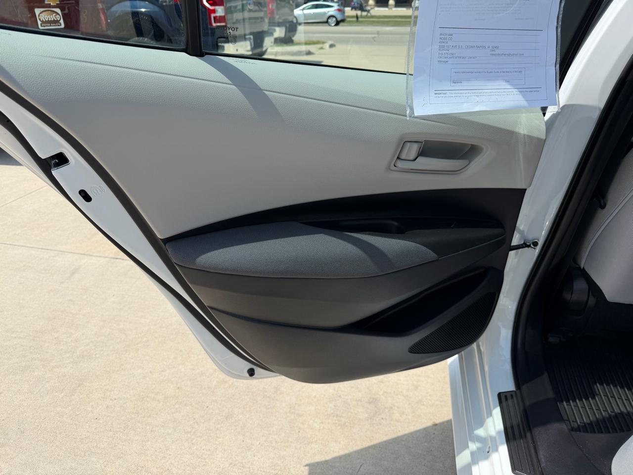 Toyota Corolla LE CVT (Natl) 2025
