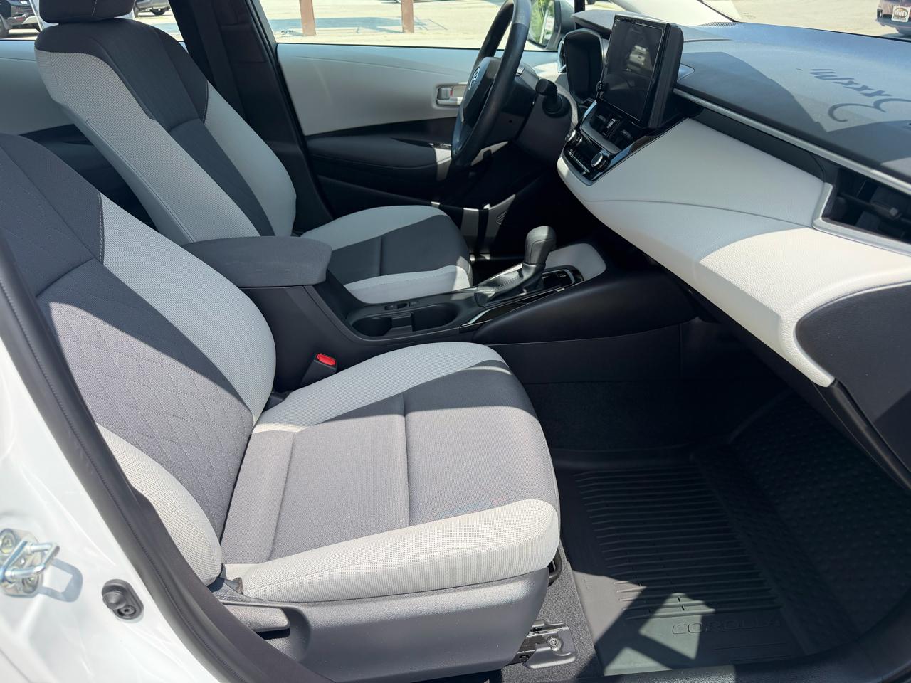 Toyota Corolla LE CVT (Natl) 2025