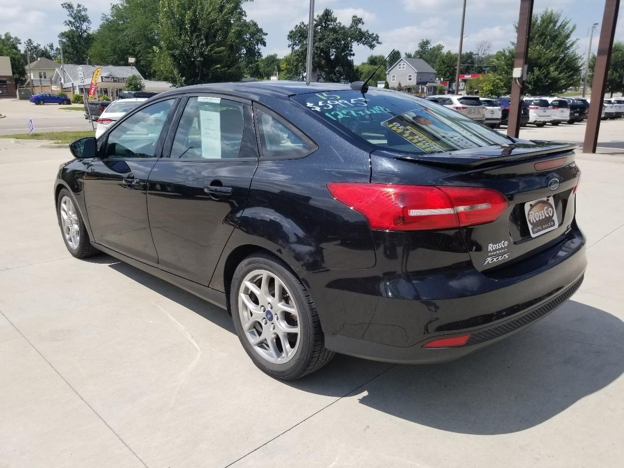 Ford Focus 4dr Sdn SE 2015