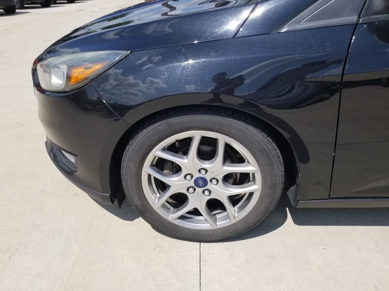 Ford Focus 4dr Sdn SE 2015