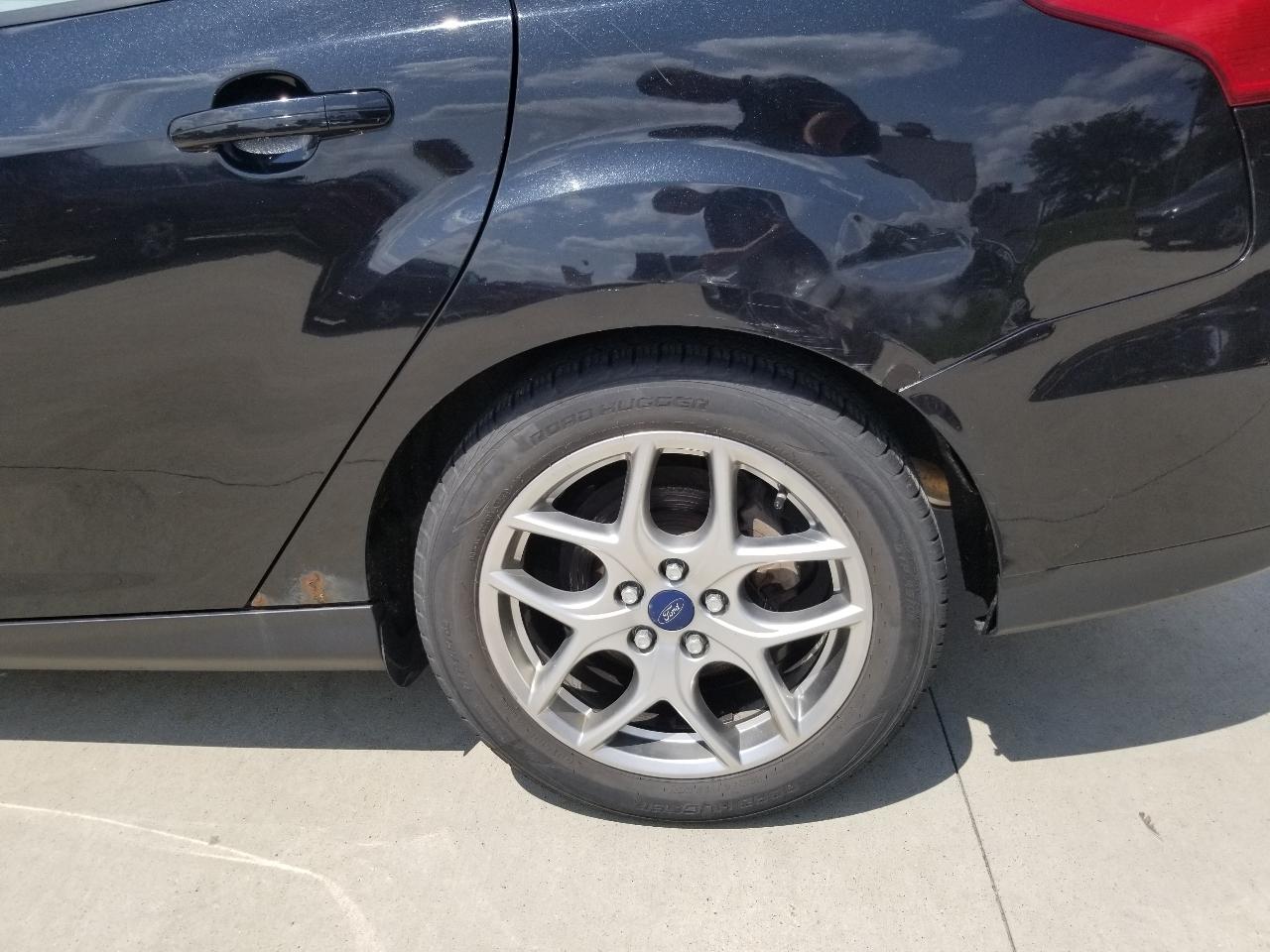 Ford Focus 4dr Sdn SE 2015
