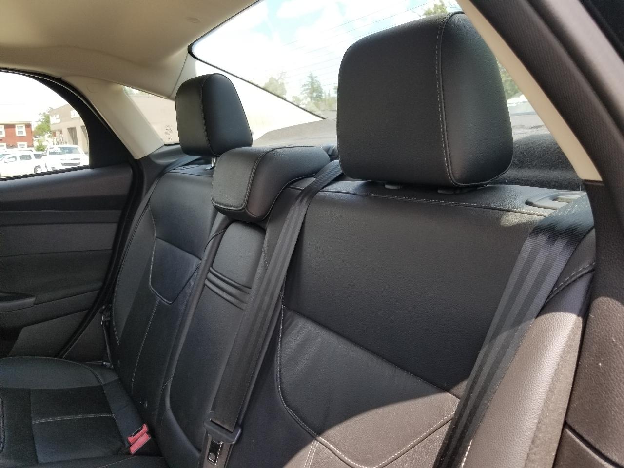 Ford Focus 4dr Sdn SE 2015