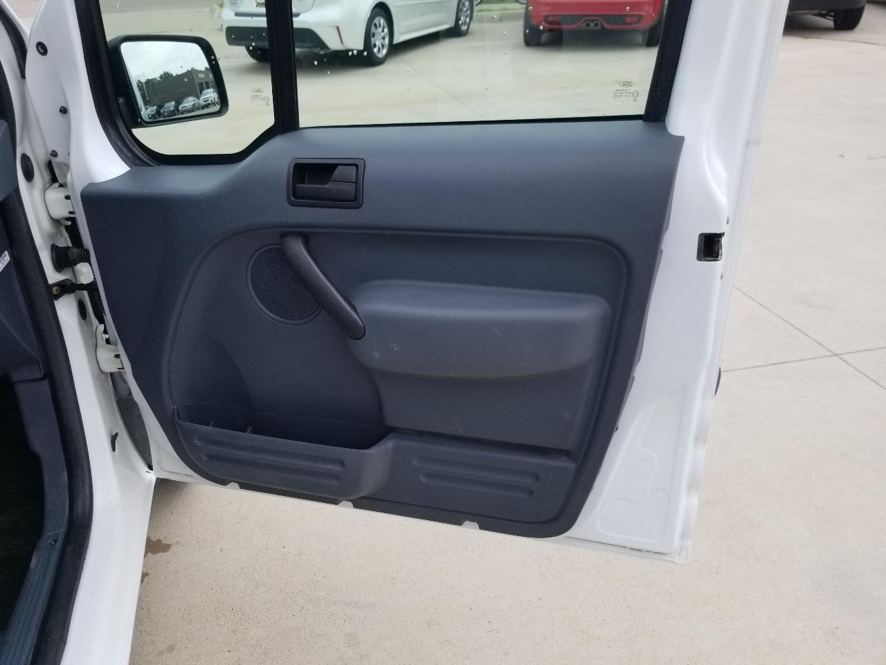 Ford Transit Connect 114.6" XLT w/side & rear door privacy glass 2010
