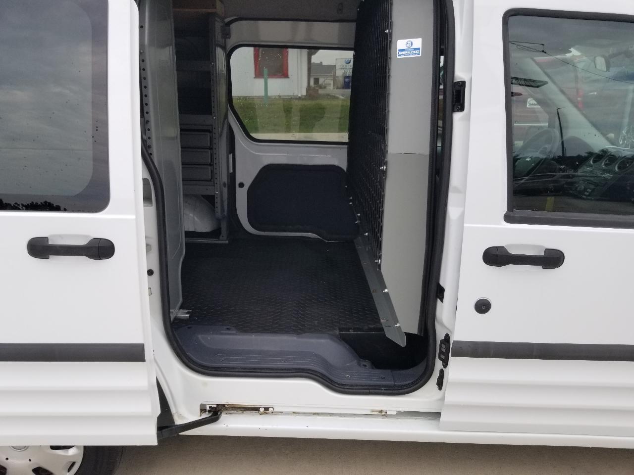 Ford Transit Connect 114.6" XLT w/side & rear door privacy glass 2010