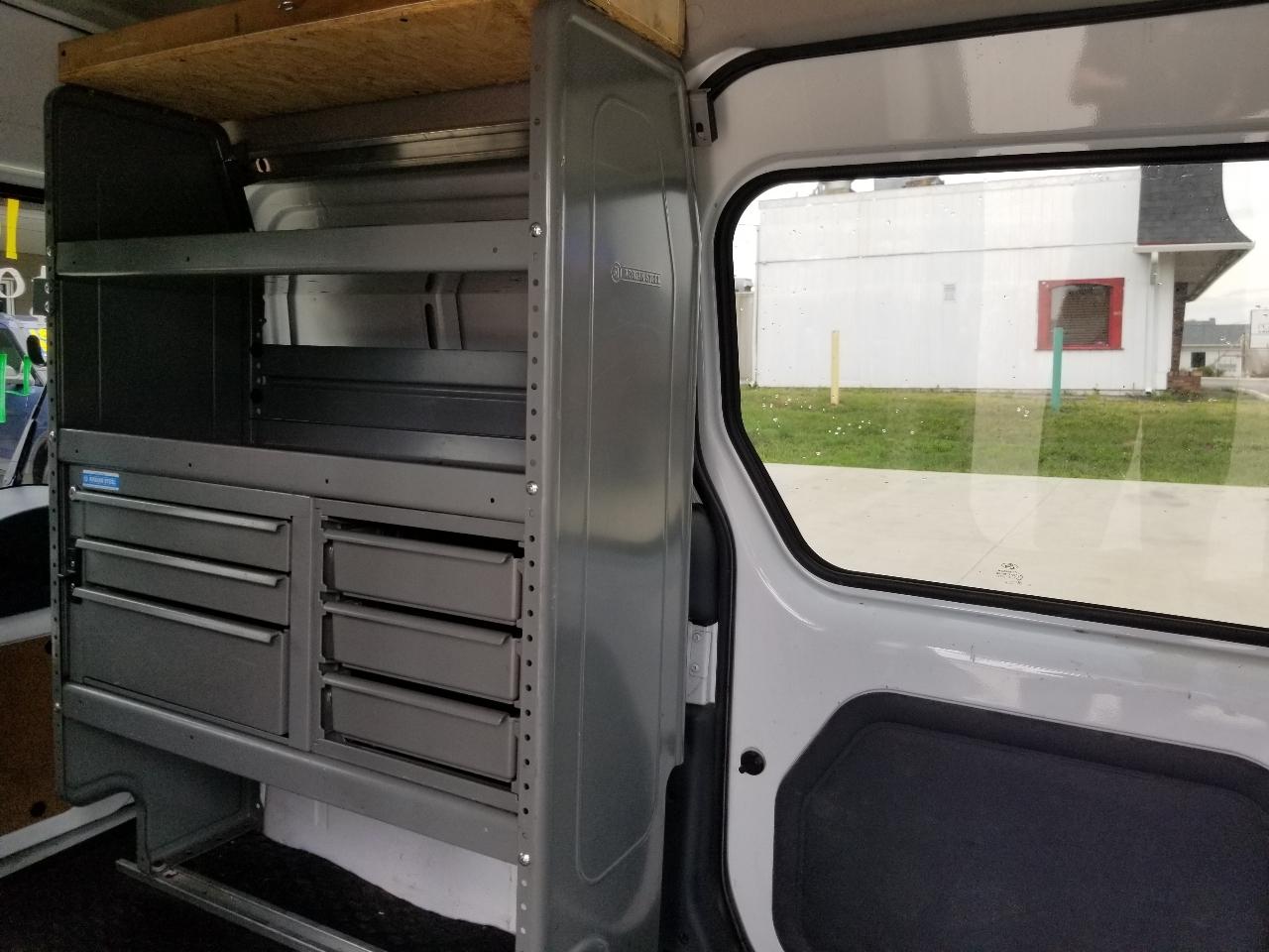 Ford Transit Connect 114.6" XLT w/side & rear door privacy glass 2010