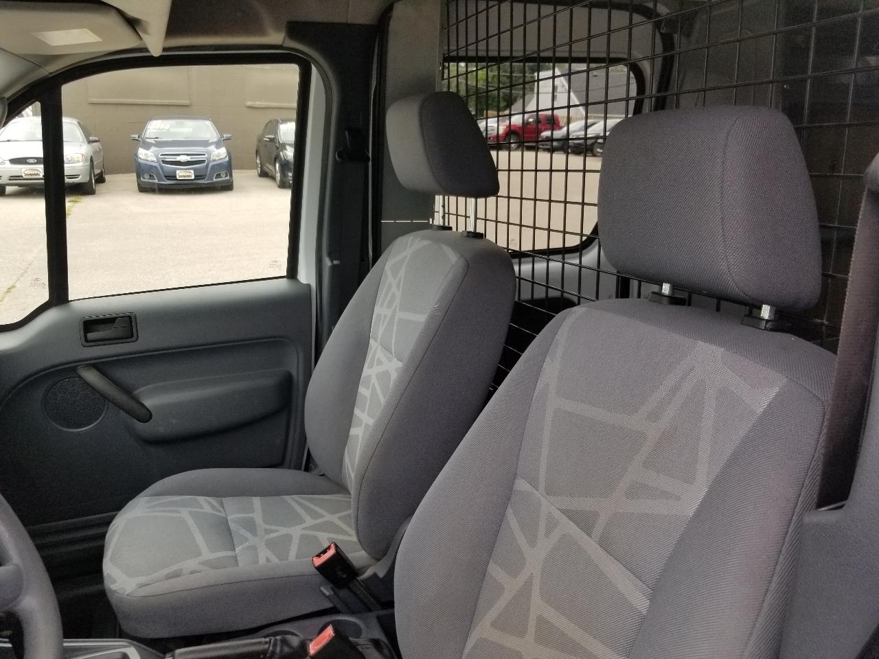 Ford Transit Connect 114.6" XLT w/side & rear door privacy glass 2010