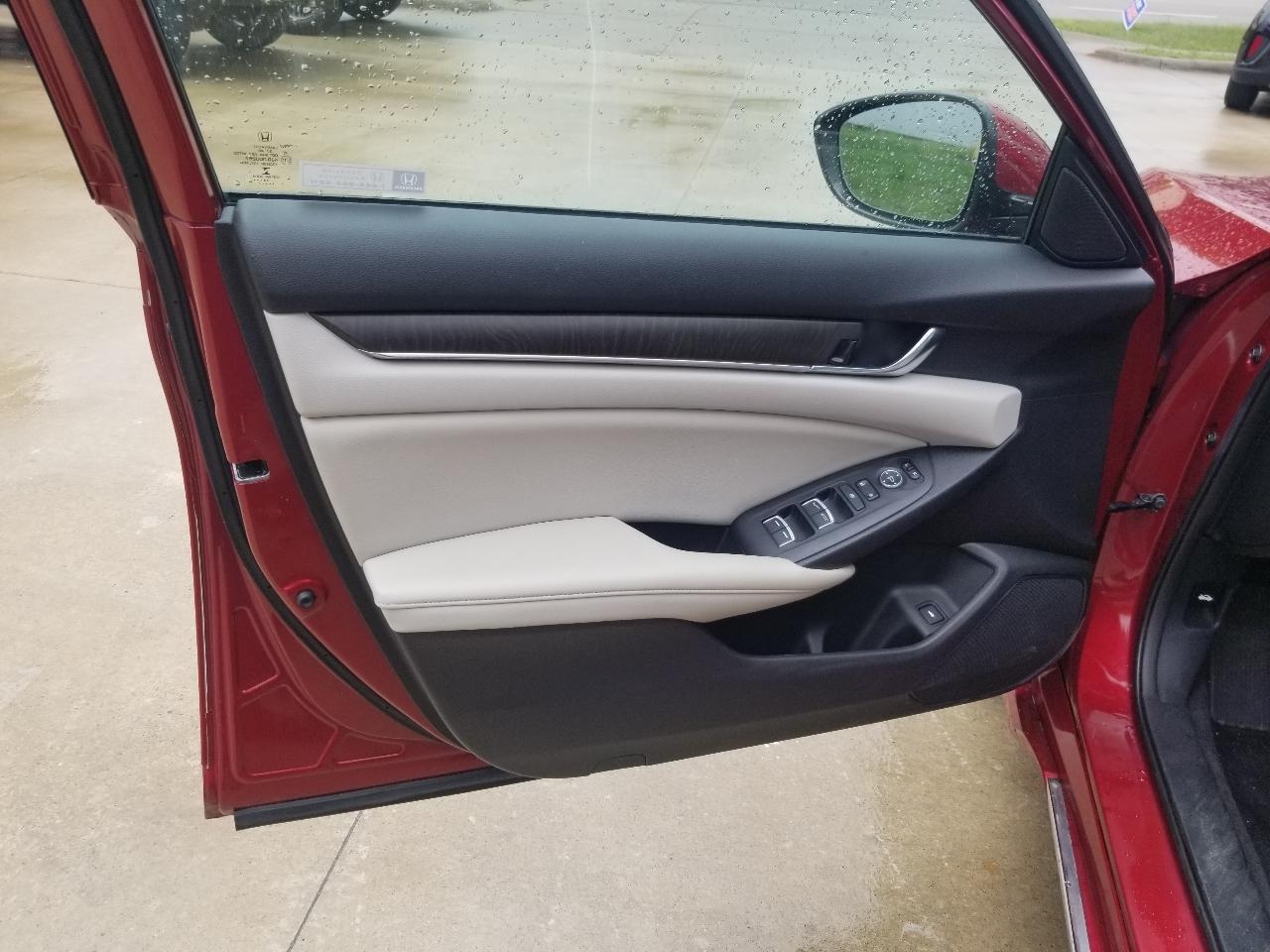 Honda Accord Sedan EX 1.5T CVT 2019