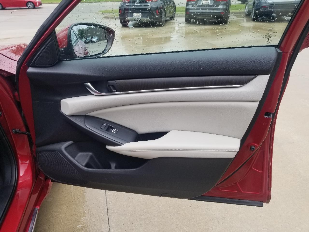 Honda Accord Sedan EX 1.5T CVT 2019