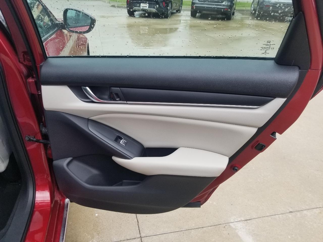 Honda Accord Sedan EX 1.5T CVT 2019