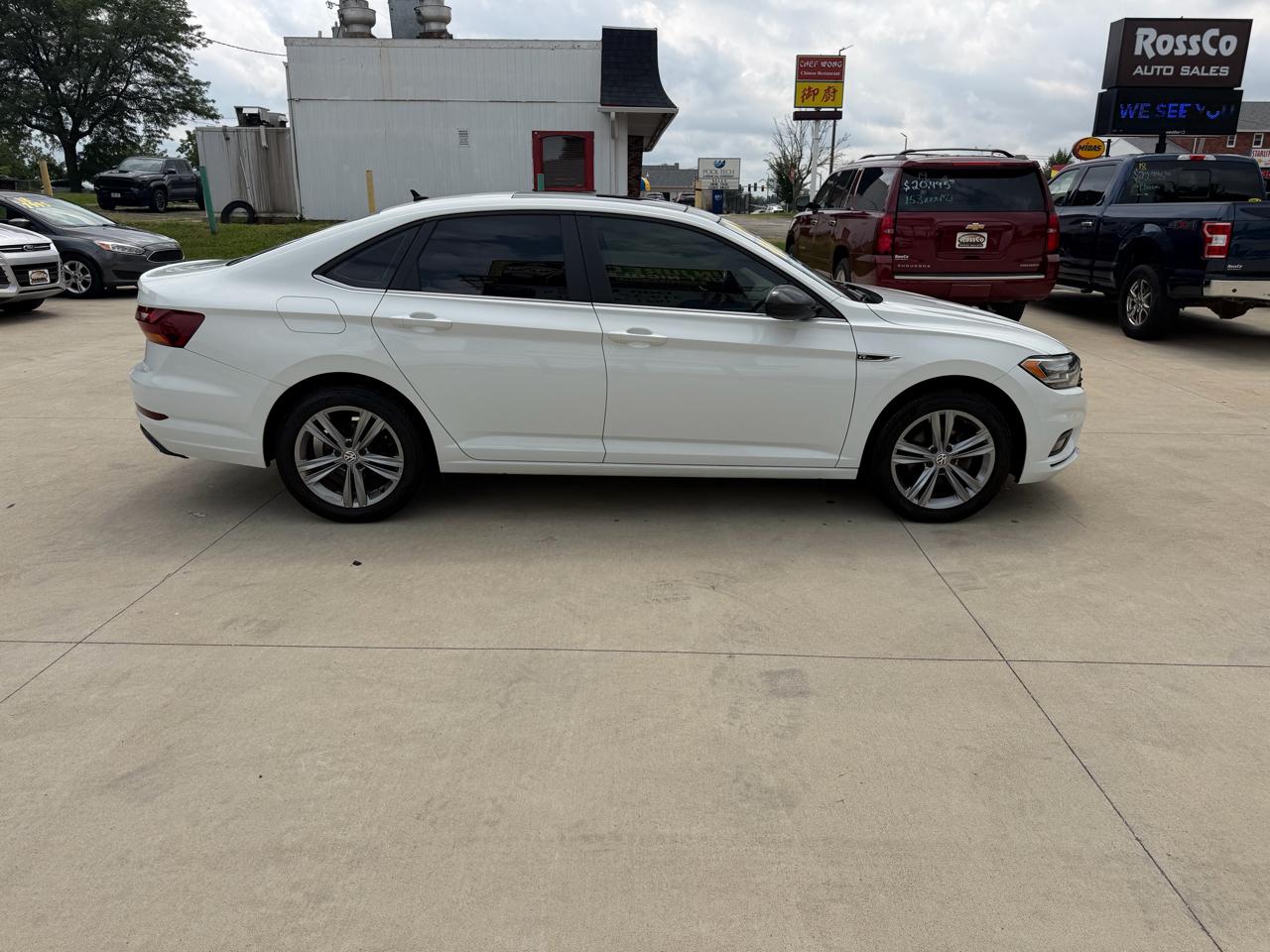Volkswagen Jetta  2019