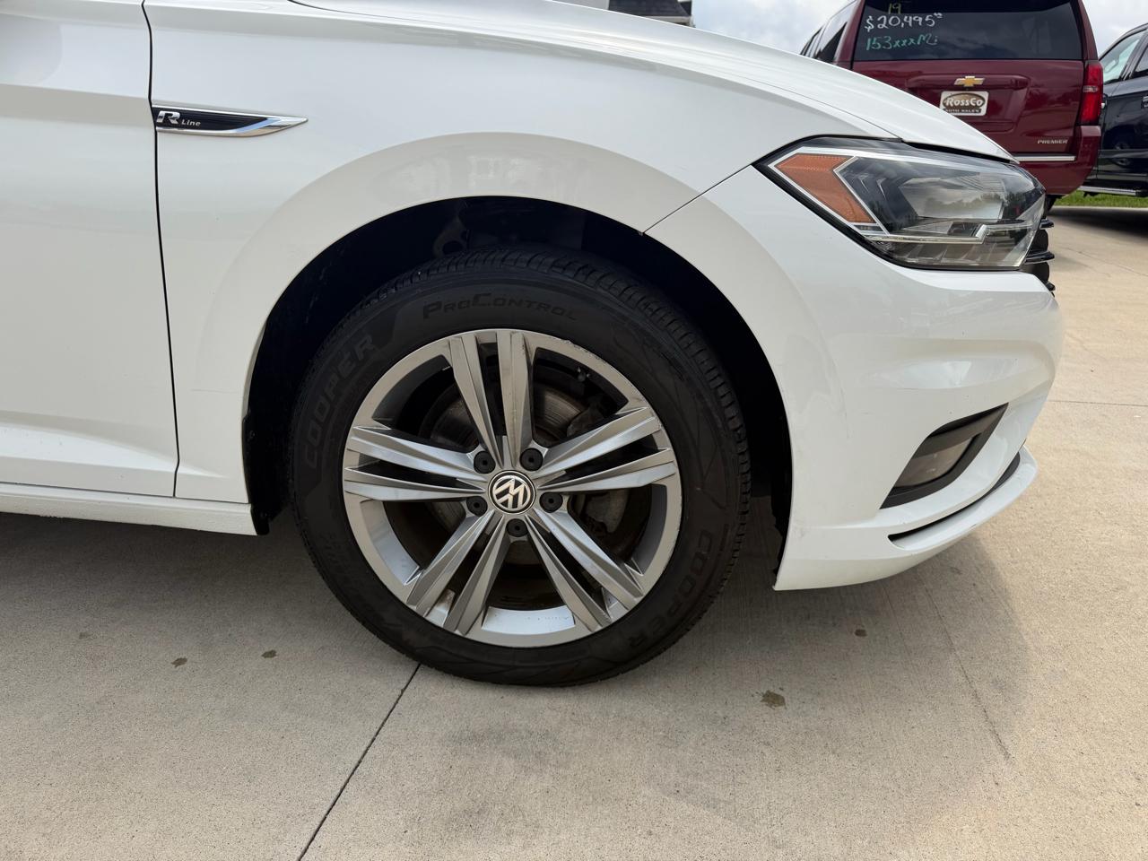 Volkswagen Jetta  2019