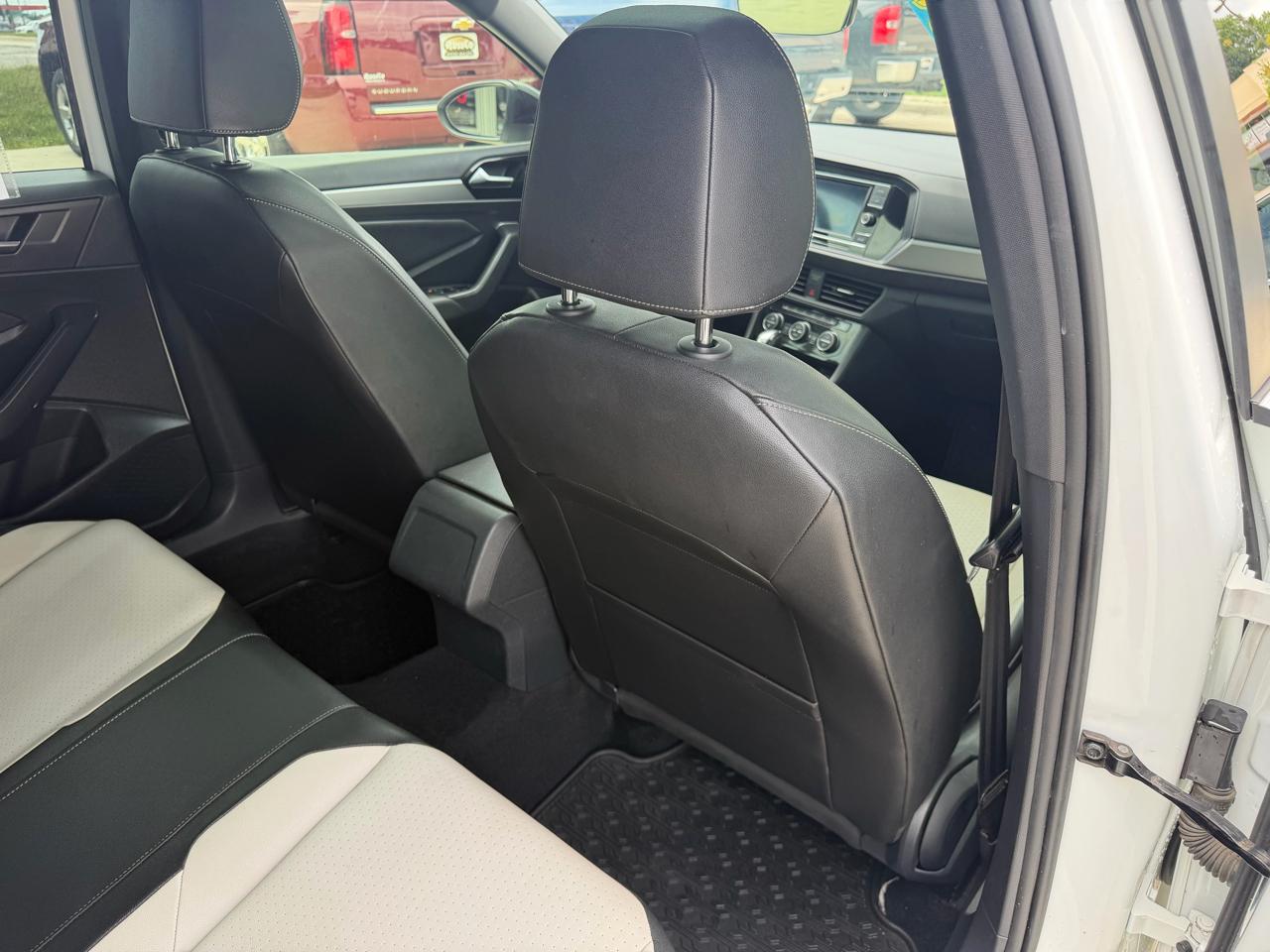 Volkswagen Jetta  2019