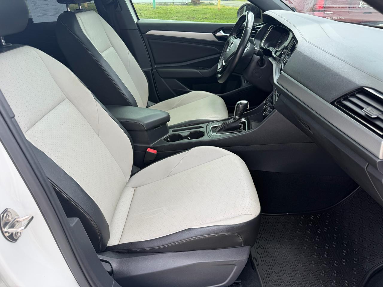 Volkswagen Jetta  2019