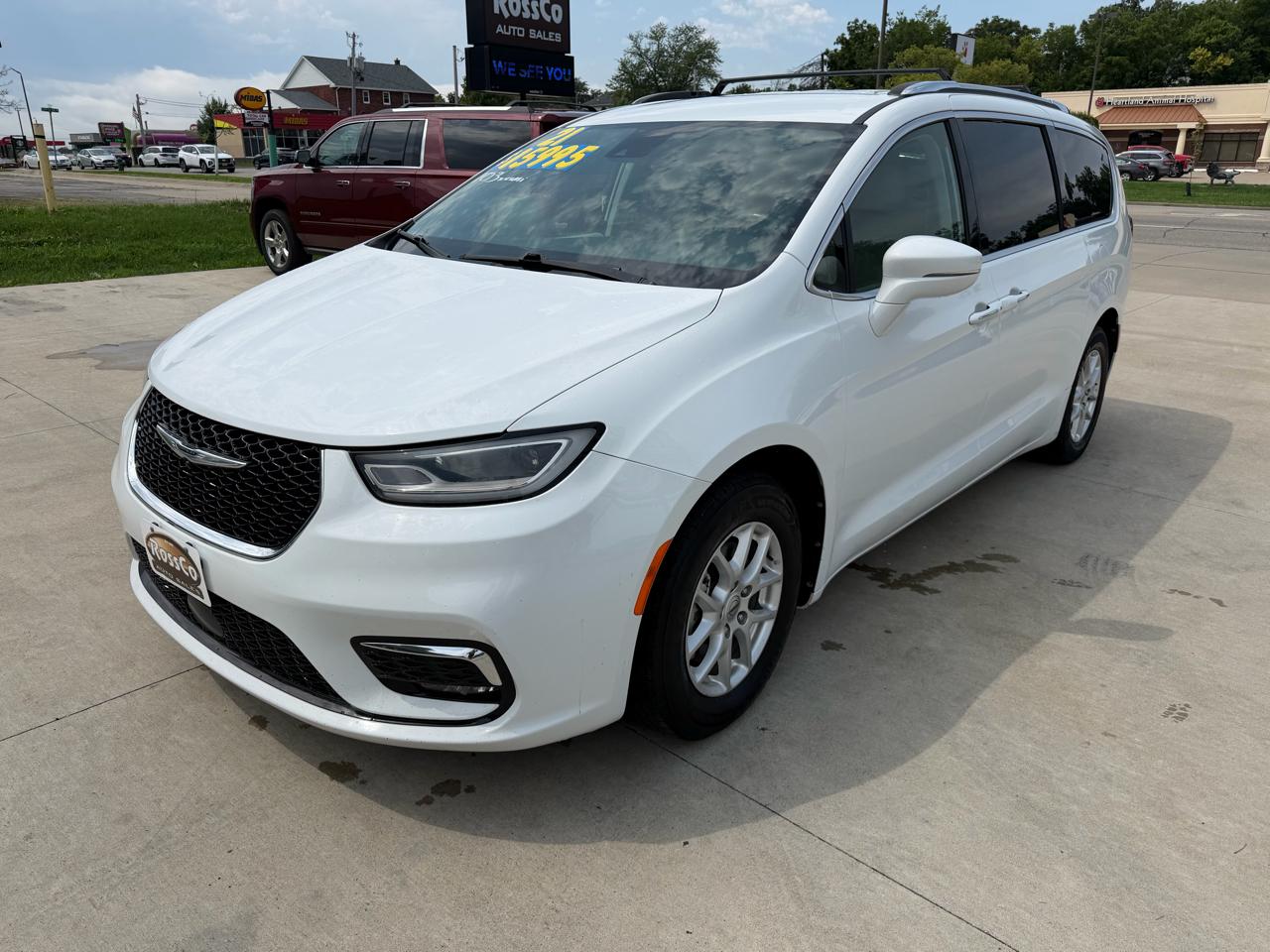 Chrysler Pacifica Touring L FWD 2021