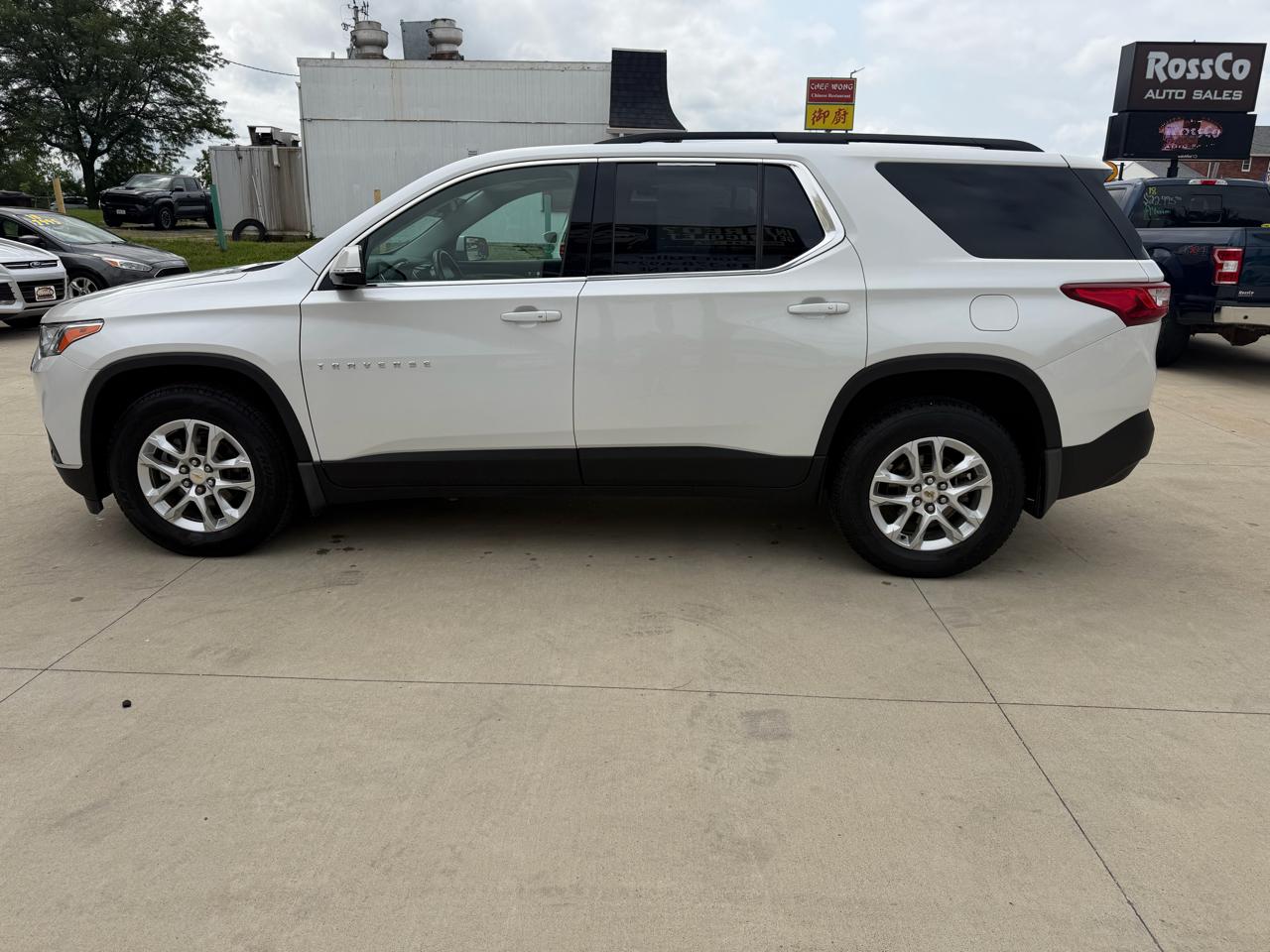 Chevrolet Traverse AWD 4dr LT Cloth w/1LT 2019