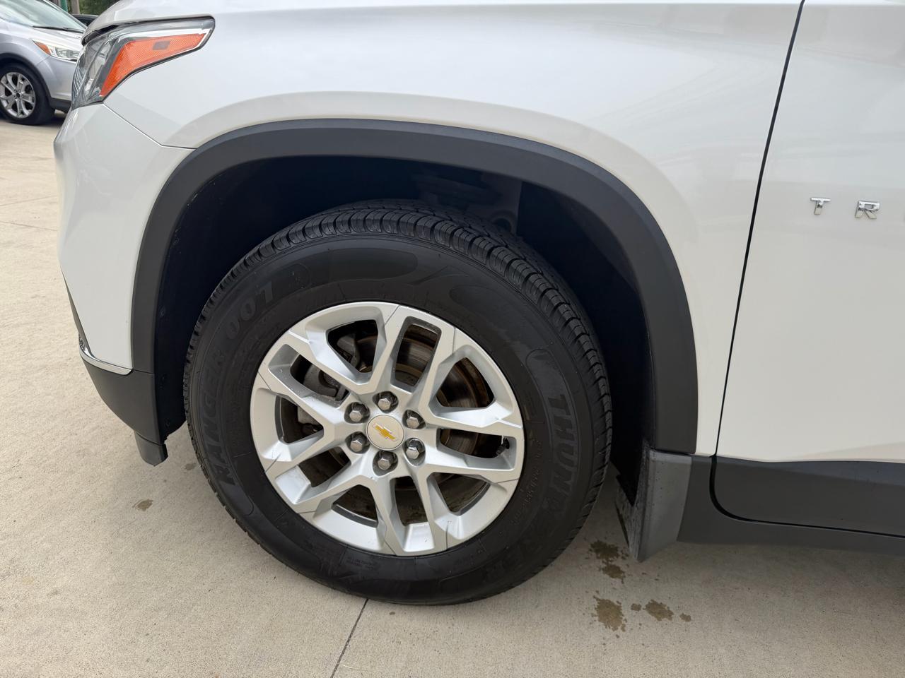 Chevrolet Traverse AWD 4dr LT Cloth w/1LT 2019