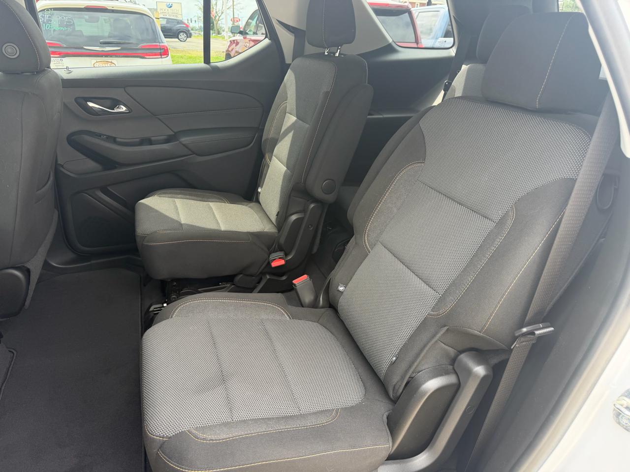Chevrolet Traverse AWD 4dr LT Cloth w/1LT 2019